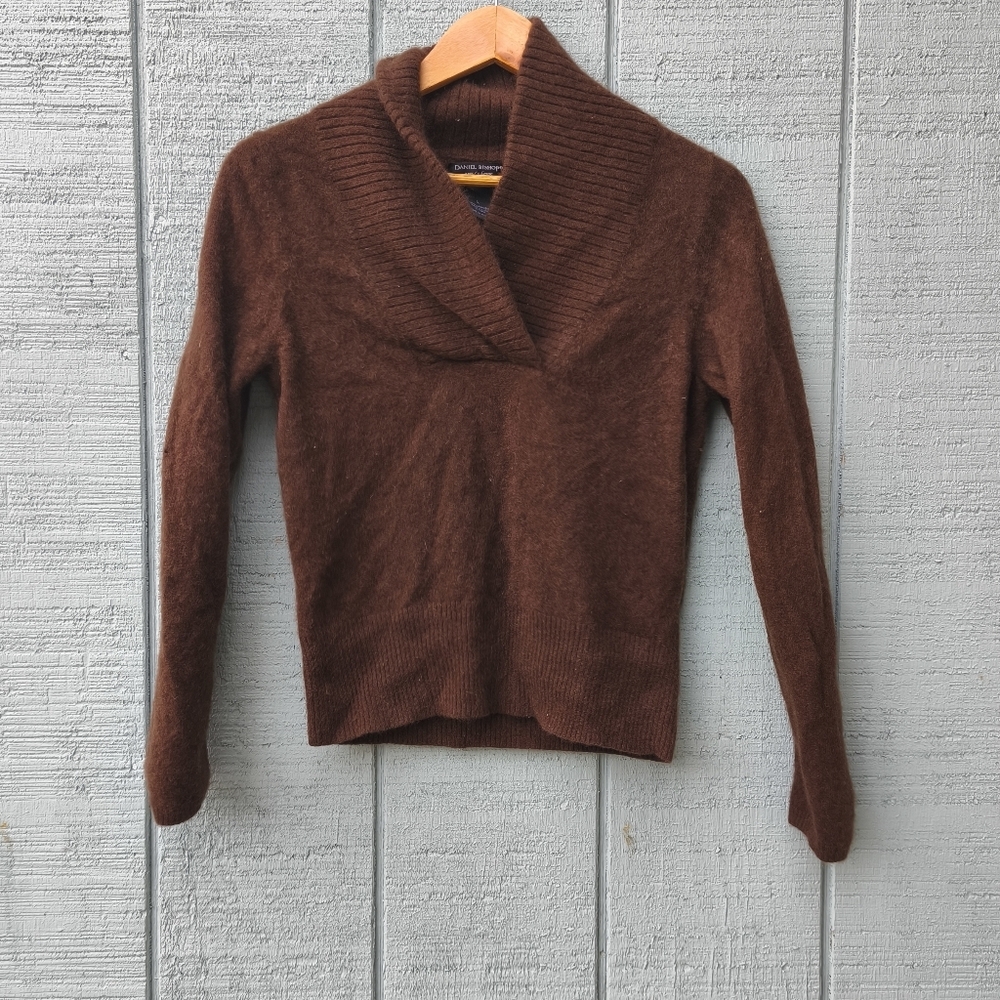 y2k Daniel Bishop 100% Cashmere Shawl Neck Sweater sz S/M Brown Cozy Minimalist